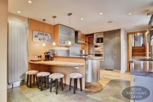 Photo 23- click for photo gallery